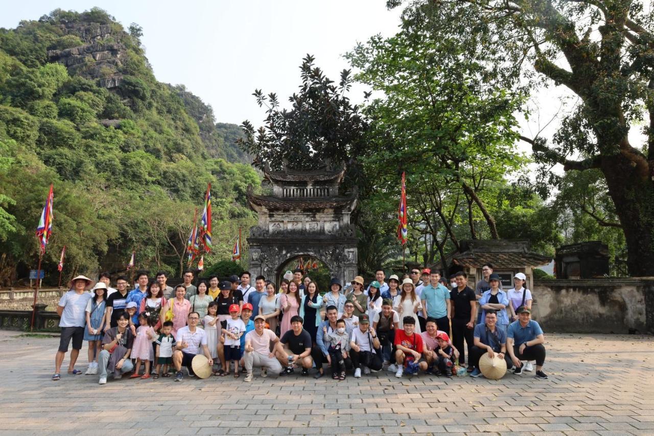 Ninh Binh Premier Hotel Buitenkant foto