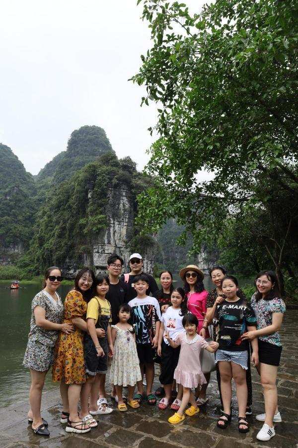 Ninh Binh Premier Hotel Buitenkant foto